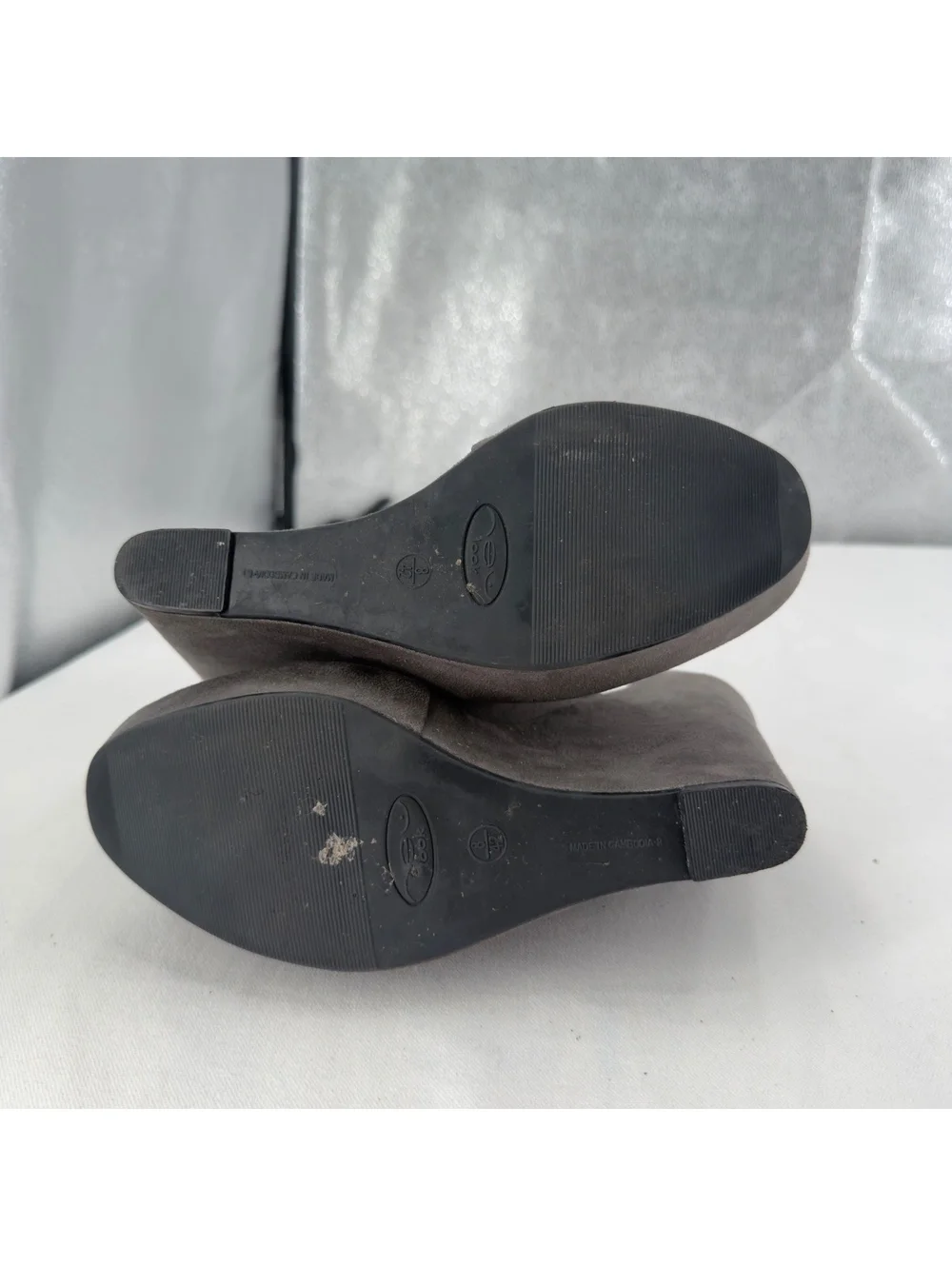 Y2K Grey Faux Suede Platform Wedge Heels Ankle Strap Sandals Size US 10 Bratz